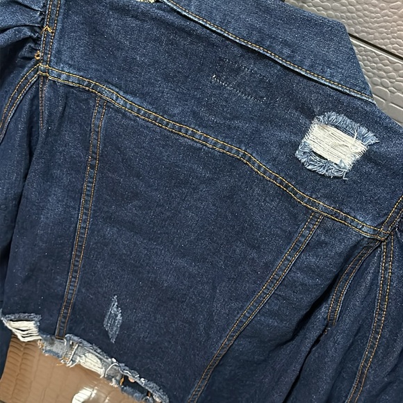Jean Jacket With Rhinestones (M) - Picture 13 of 15